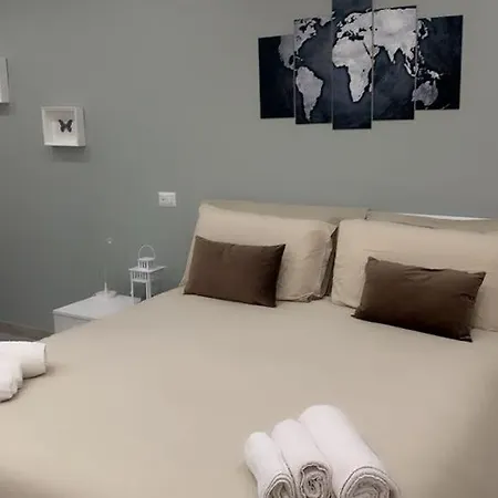 ゲストハウス One Hundred 3*