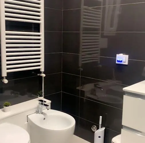 One Hundred Affittacamere