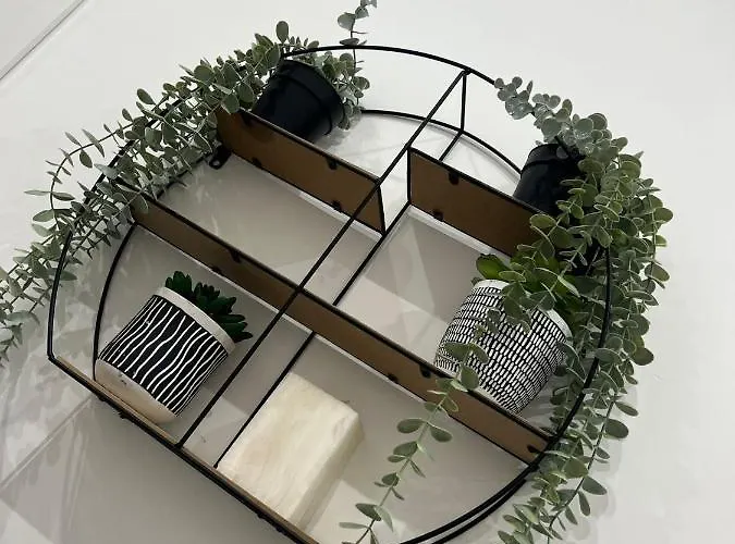 One Hundred Affittacamere